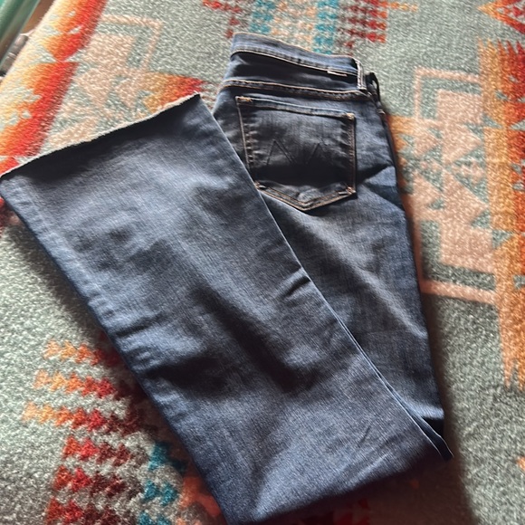 Mother The Weekender Fray Not Rough Enough Size 28 Perfect Condition - Picture 10 of 14